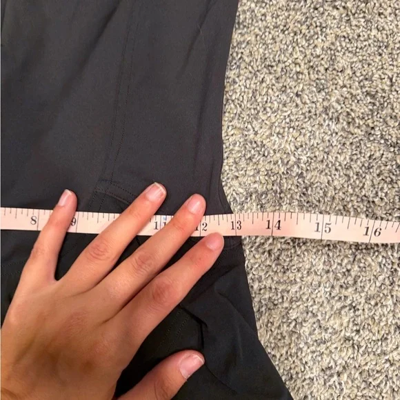 Lululemon Everlux Short-Lined Tennis Tank Dress 6" size 6 EUC - Picture 6 of 6